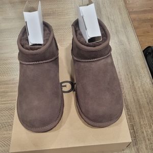 Ugg classic ultra mini